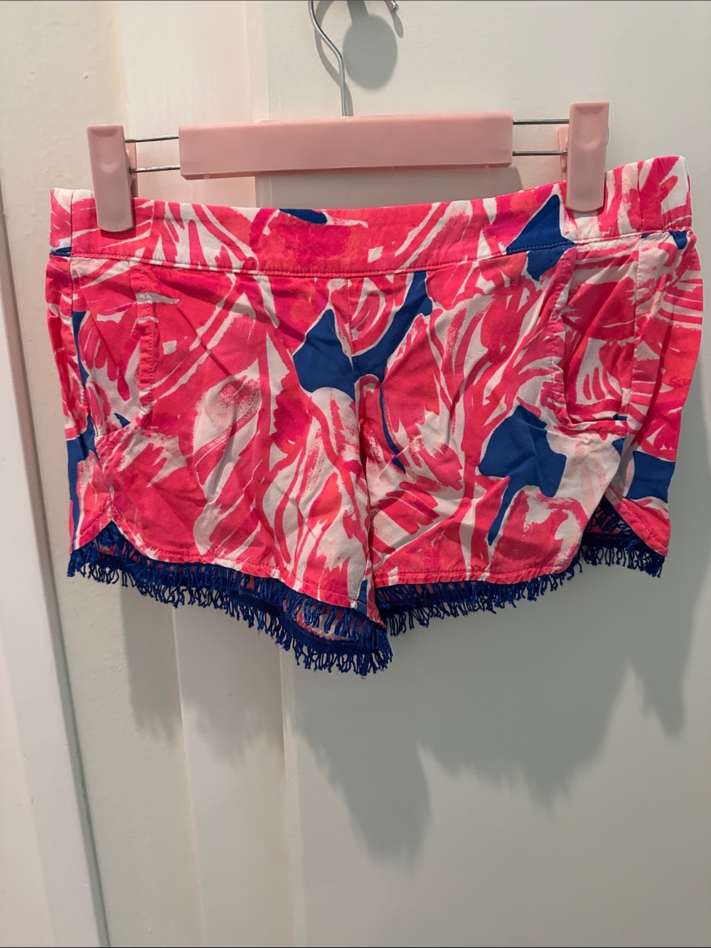 Lilly Pulitzer XS pink & royal blue shorts with fringe